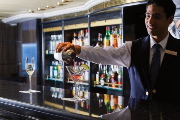 img-ec-silversea-dub-cop-bar