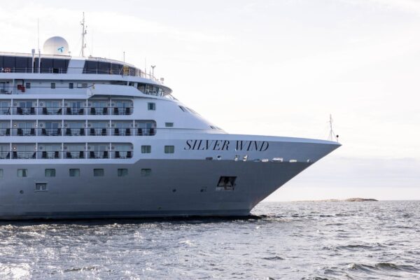 img-ec-silversea-dub-cop-silverwind-at-sea
