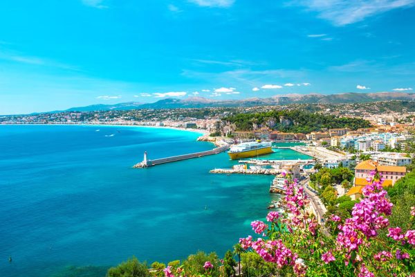 img-ec-silversea-nice seaside view